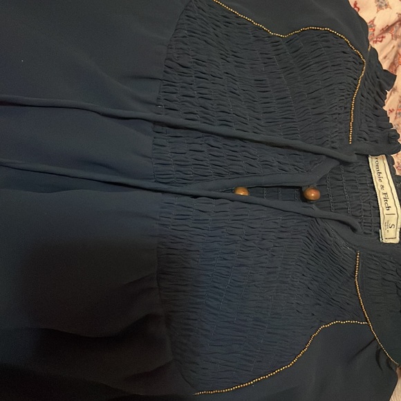 Abercrombie & Fitch Blouse - Picture 4 of 4